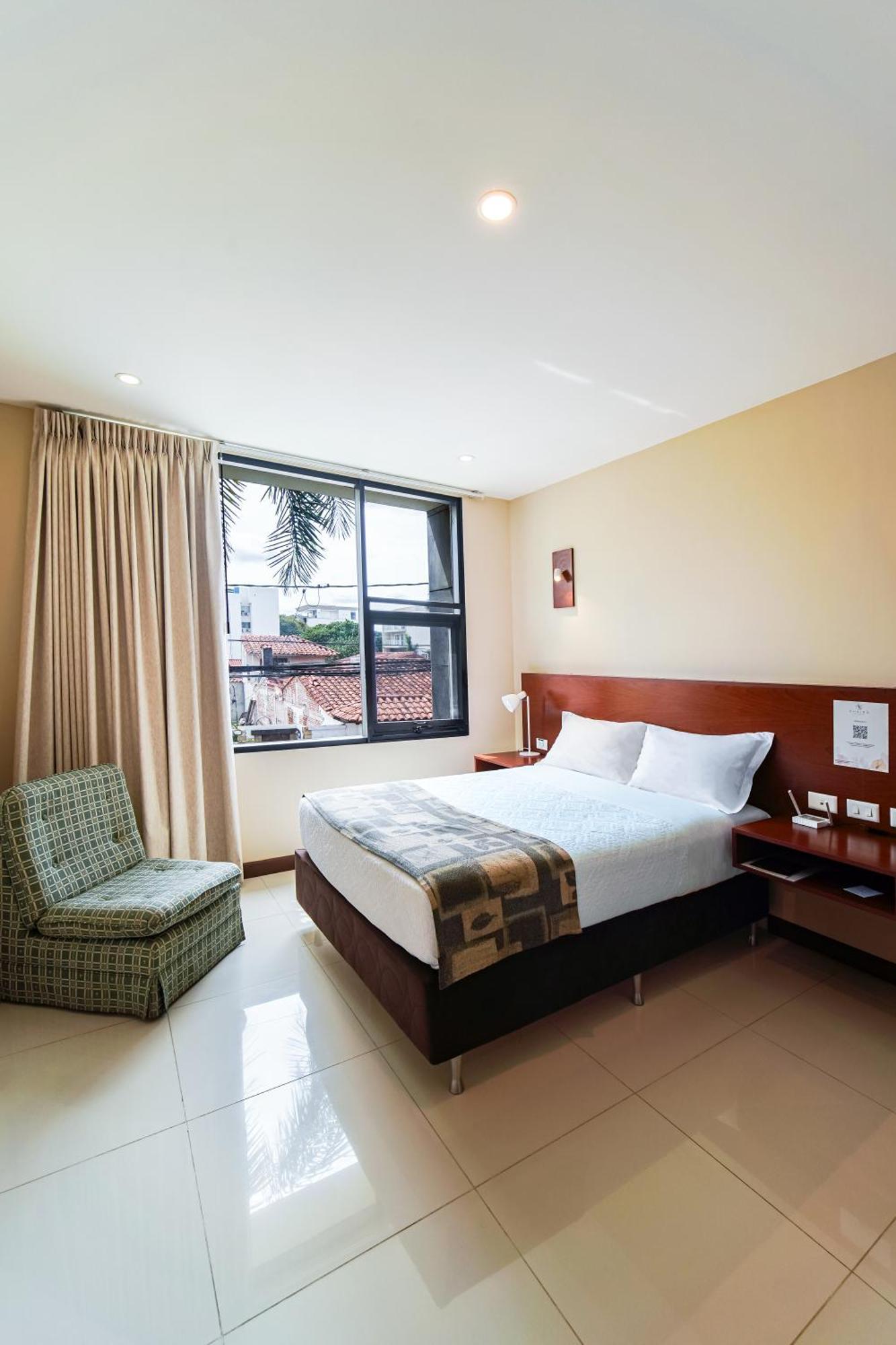 Chairu Eco Hotel Santa Cruz de La Sierra Eksteriør bilde